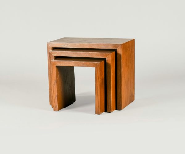 Drewniane meble na wymiar - idealne rozwiązanie dla wnętrza